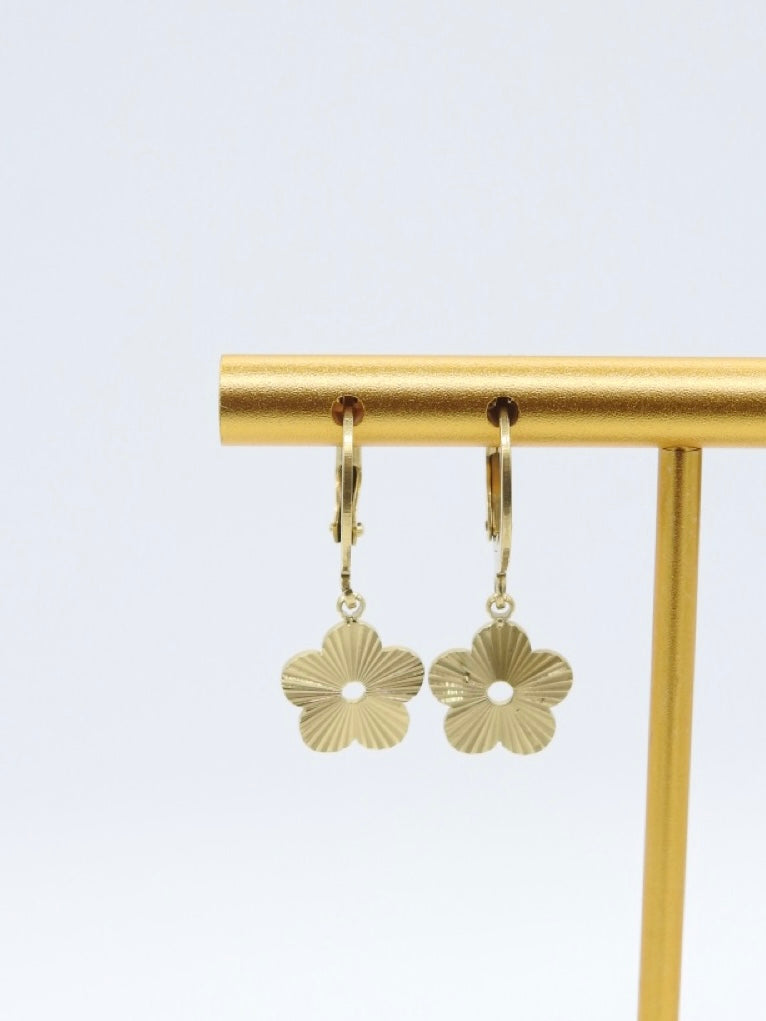 Petal Drop Earrings