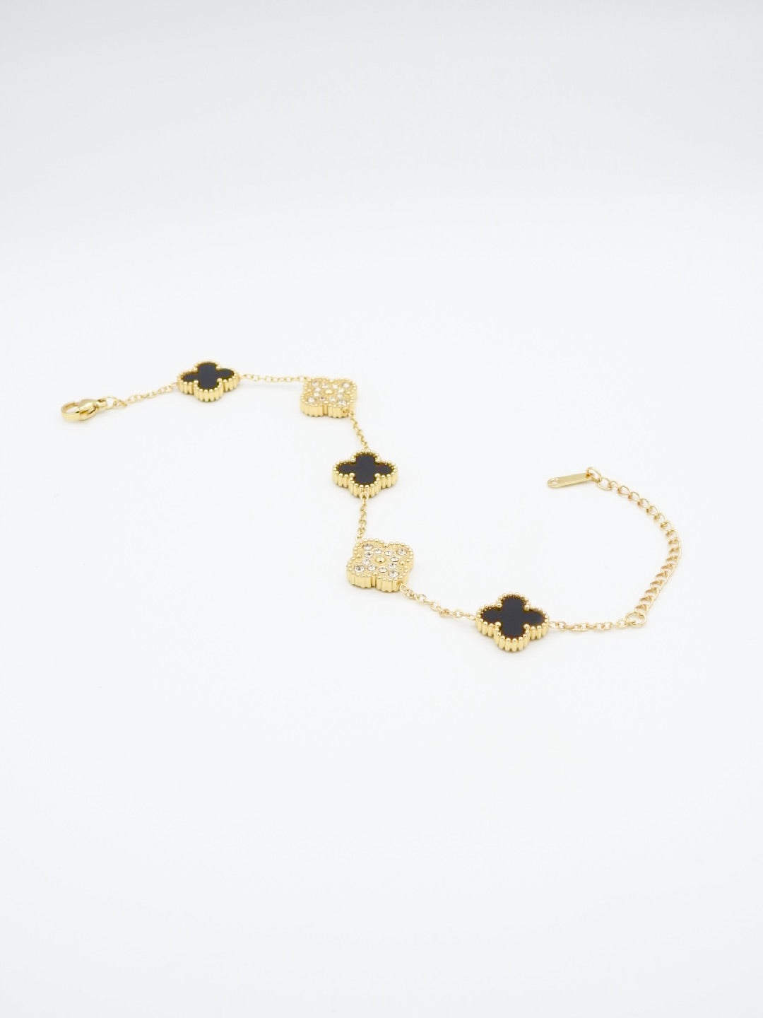Noir Clover Bracelet