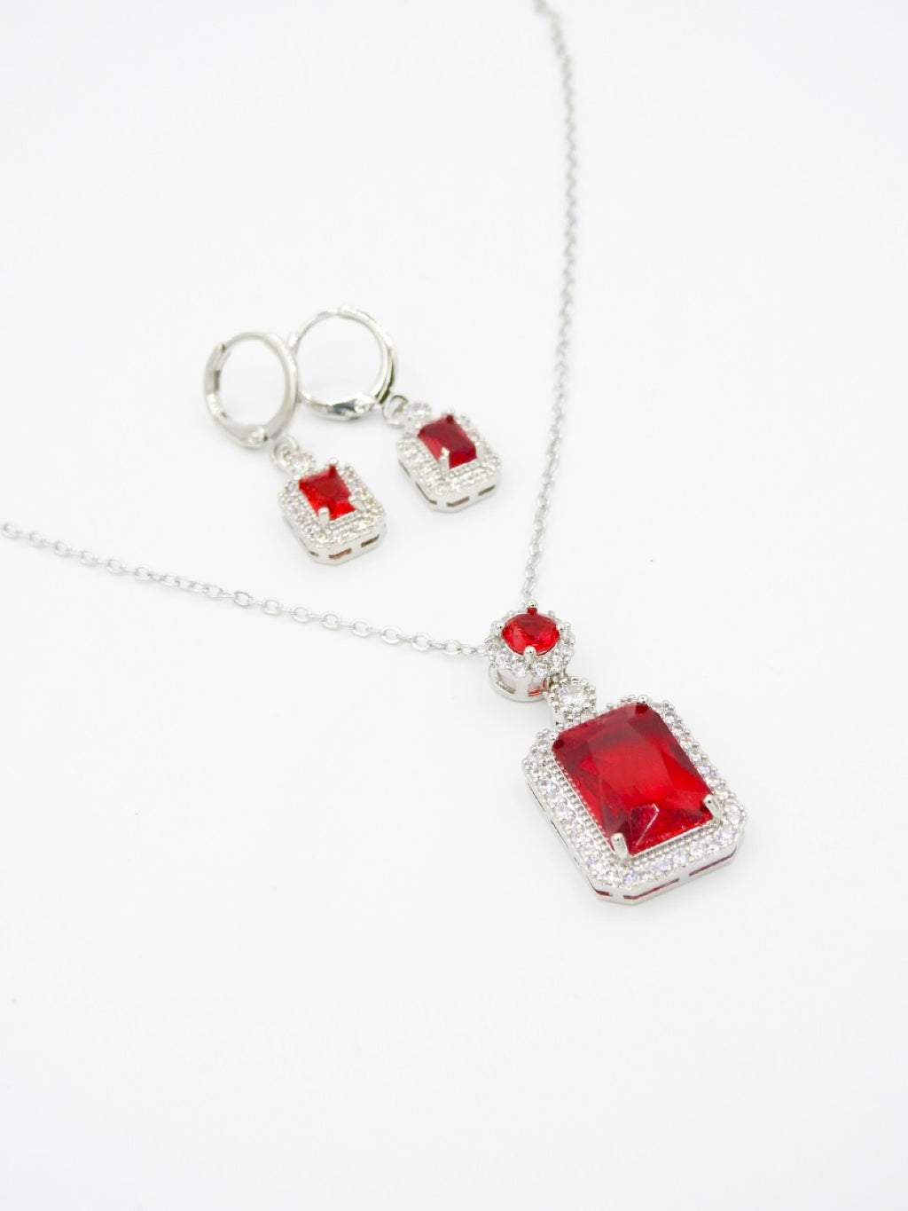 Ruby Luxe Set